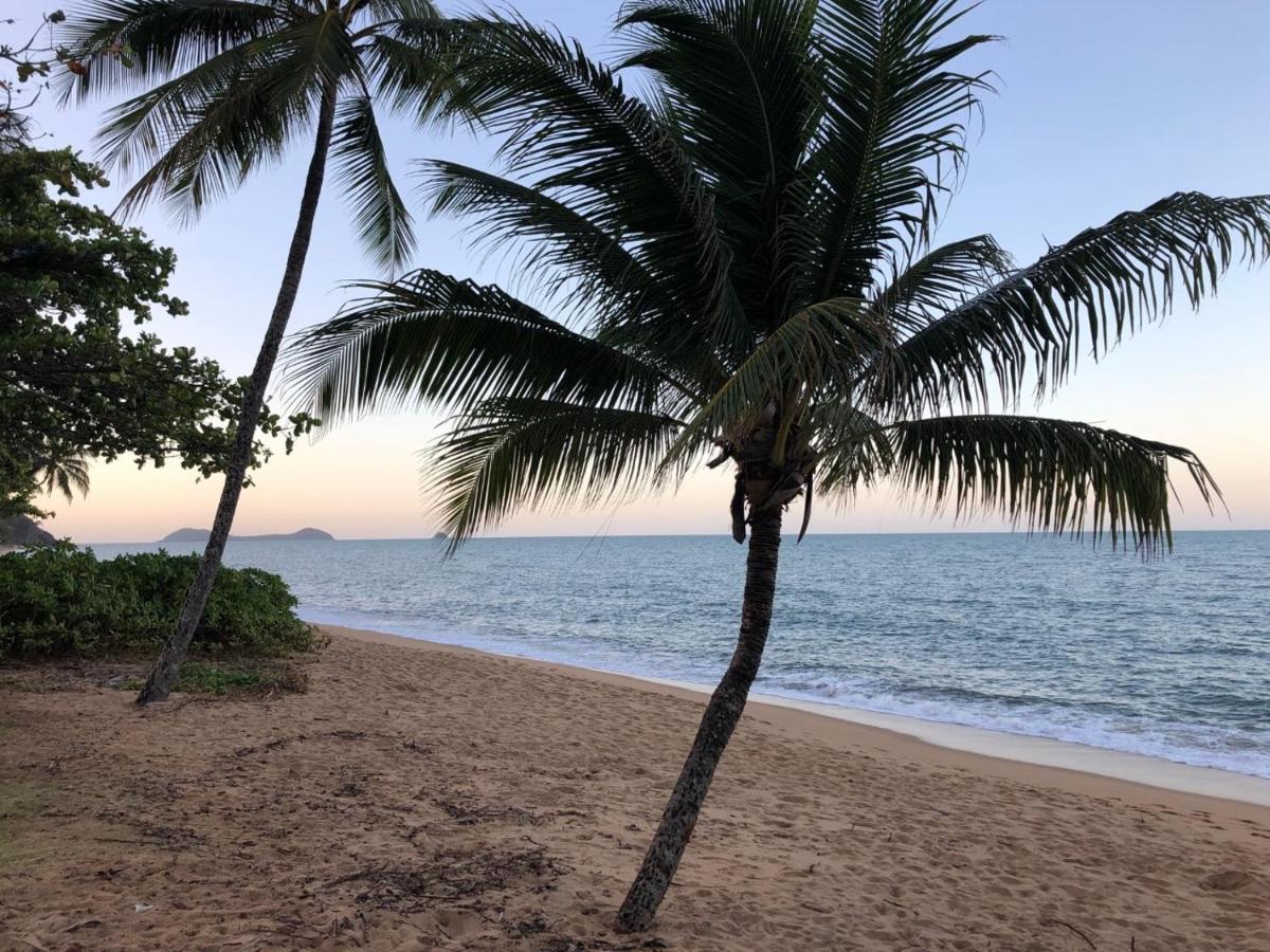 Cocos Holiday Apartments Trinity Beach Esterno foto