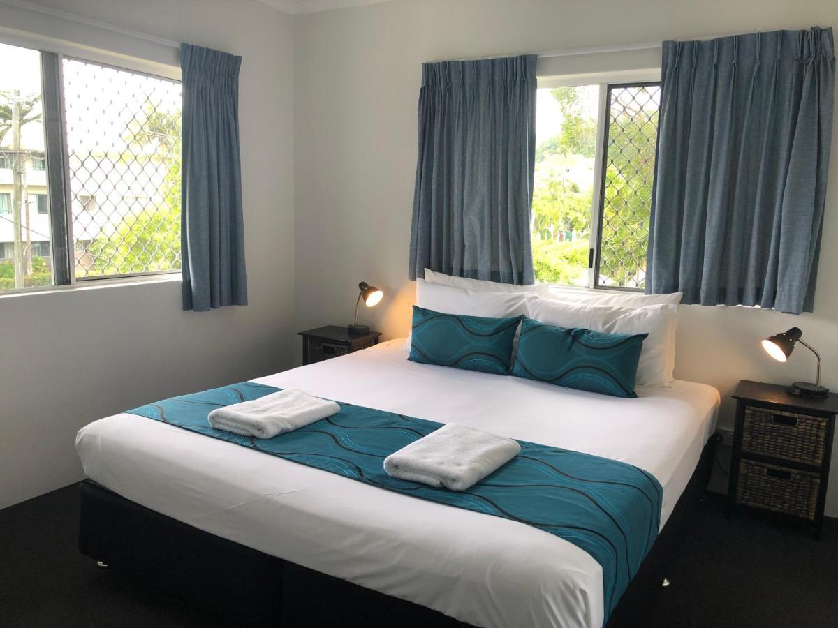 Cocos Holiday Apartments Trinity Beach Esterno foto